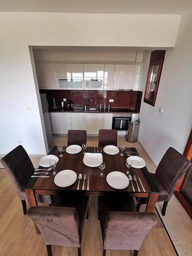 New Luxury Apartments Bar Exterior foto